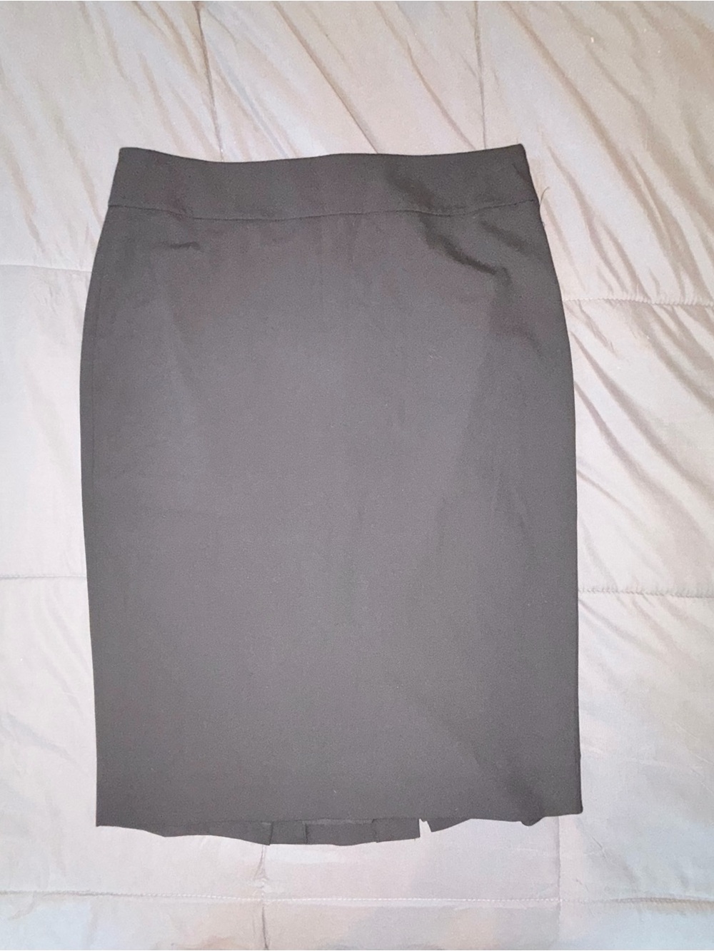 NWT Ann Taylor Black Pencil Skirt Size 4 Career Office Classic